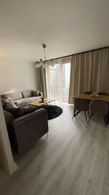 Stunning Modern 2Bed Apt Near Dublin City& Airport מראה חיצוני תמונה